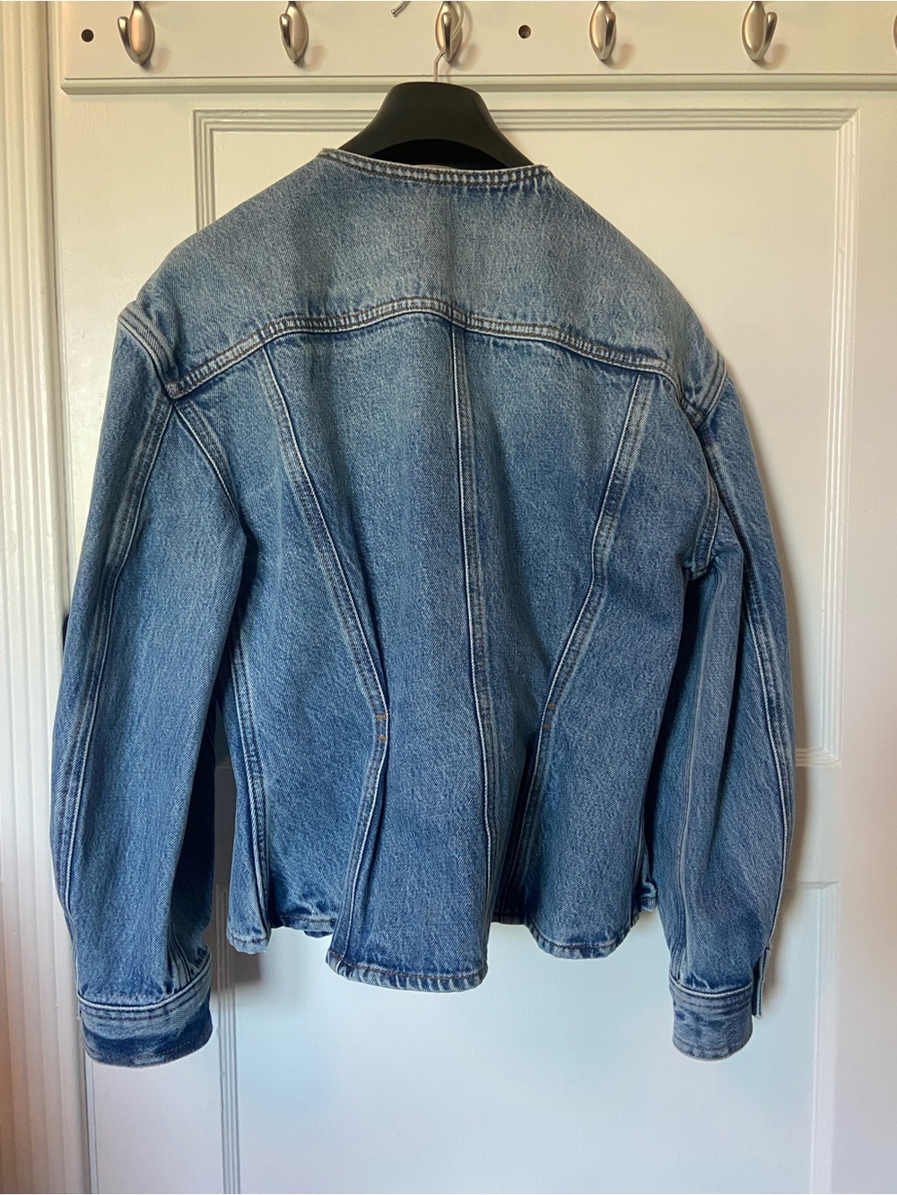 Frame Denim Light Blue Denim Jacket with Contrast Stitching - Picture 2 of 8
